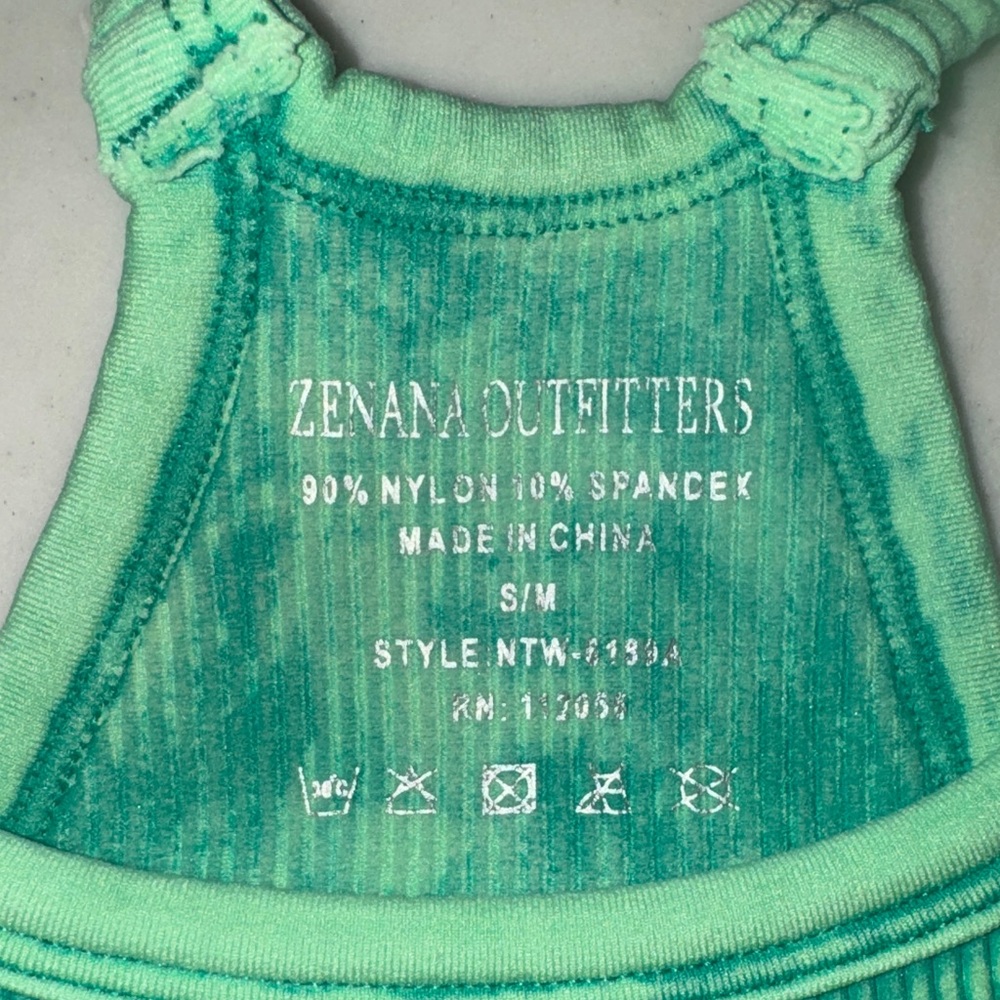 Zenana Outfitters Ribbed Crop Tops in Pink, Brown, and Green size S/M set of 3 - Picture 6 of 15